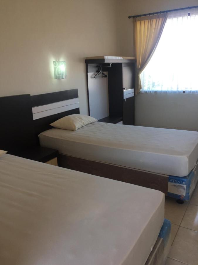 Pakerisan East Mansion Hotel Dempasar Exterior foto